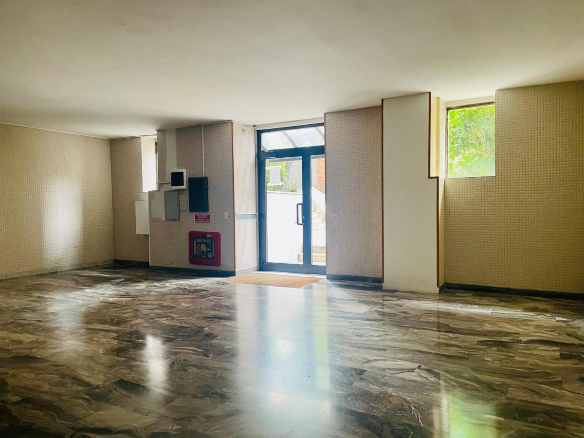 Trevi Industrial Room C Милан Экстерьер фото