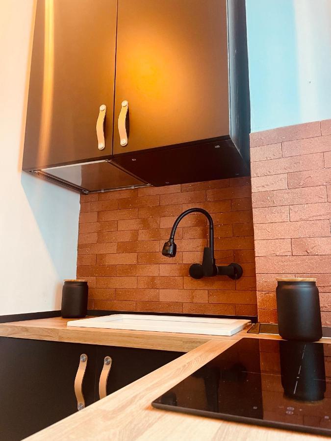 Trevi Industrial Room C Милан Экстерьер фото